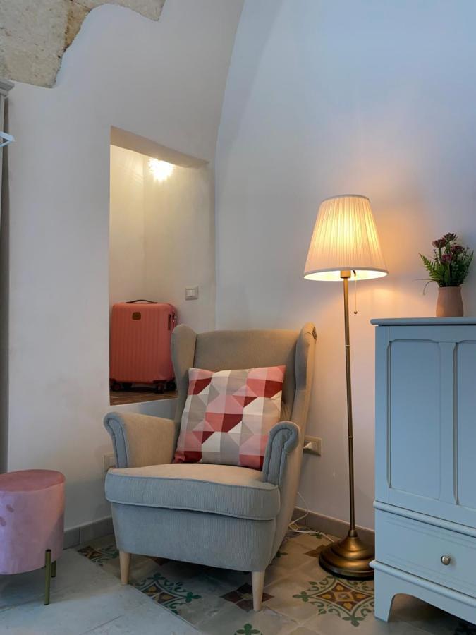 Dimora Flo Apartment Бриндизи Екстериор снимка